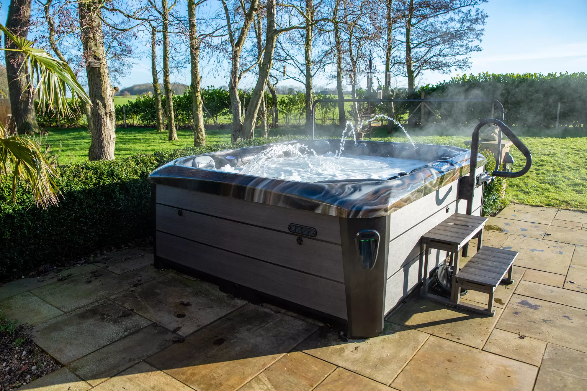 The ultimate hot tub experience for entertaining, with space for 8 people.